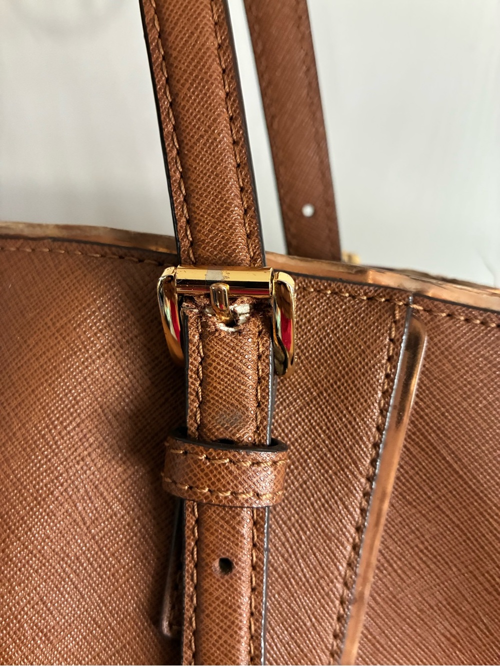 Michael Kors Brown Saffiano Leather Tote Bag Gold Hardware - Picture 4 of 7